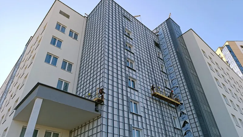 В столичной Лошице скоро откроется современная детская поликлиника с бассейном. Фото 7