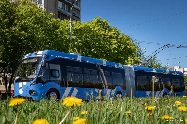 80 единиц общественного транспорта с кондиционерами закупят для Минска