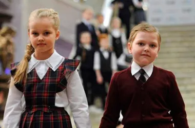 Деловой стиль для школ закреплен законодательно