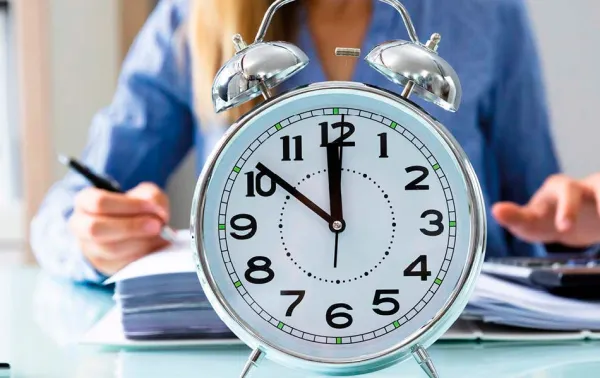 В Беларуси планируют саморегулирование рабочего времени