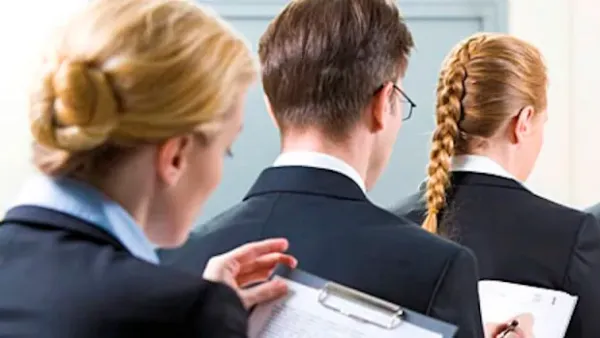 В Беларуси введен единый порядок аттестации будущих госслужащих