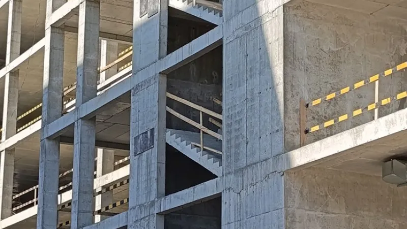 Корпус Минского онкоцентра на проспекте Независимости близок к завершению монолитных работ. Фото 3