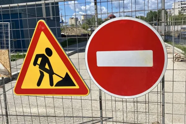 Проспект Дзержинского закроют для движения на выходных из-за ремонта