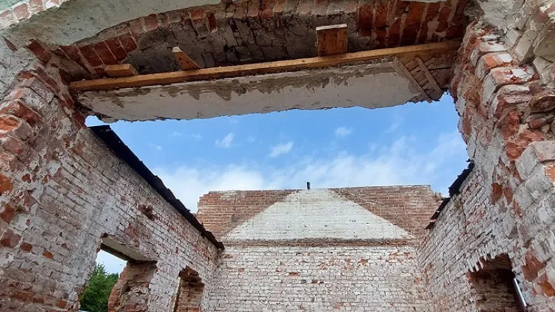 Историческая застройка ХIХ века в Лошицком парке обретает новую жизнь. Фото 3