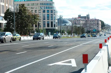 Открыто движение транспорта по реконструированному мосту через Свислочь на проспекте Независимости
