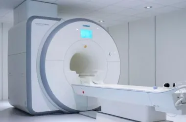 Новые аппараты МРТ заработали в двух клиниках Минска