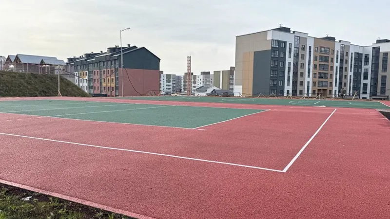 В Смолевичах в 2026 году достроят школу с оригинальным фасадом. Фото 2