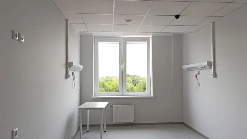 Долгострой на Маяковского превратился в современную клинику. Фото 3