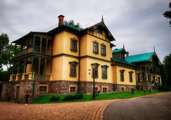 Лошицкая усадьба в марте проведет интерактивные лекции и мастер-классы