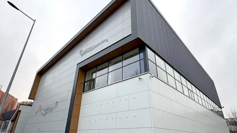 Строительство спорткомплекса БГТУ выходит на финишную прямую. Фото 3