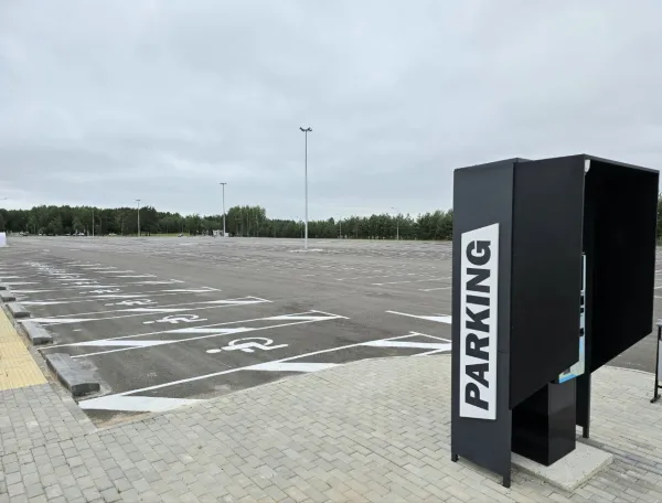 Парковка Р3 в аэропорту Минска вновь открыта после ремонта
