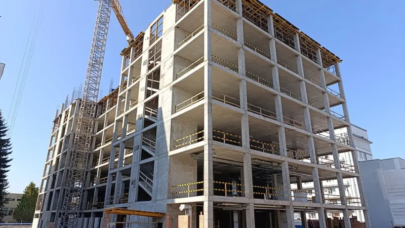 Корпус Минского онкоцентра на проспекте Независимости близок к завершению монолитных работ. Фото 5