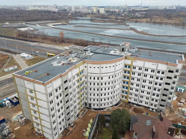 Строительство детской поликлиники в Лошице выходит на финишную прямую