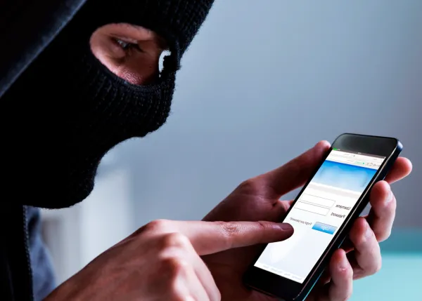 Мошенники используют сотовых операторов в своих схемах