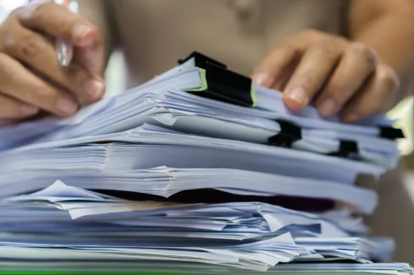 В марте надзорные органы проверят работу транспортных компаний, торговли и АПК