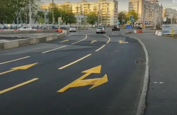 Схема движения транспорта изменена на перекрестке улиц М. Богдановича и Кульман