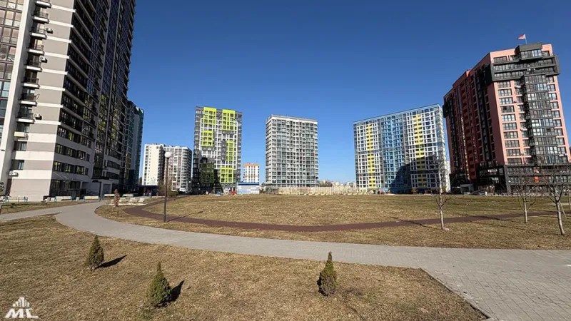 В «Минск-Мире» появится «геометричный» детский сад с бассейном. Фото 2