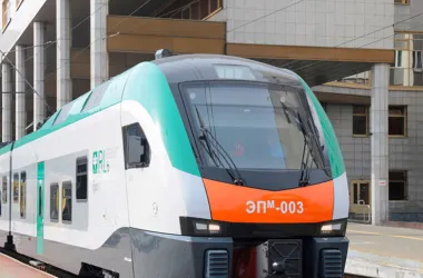 БЖД добавила свыше 40 поездов на праздники в апреле и мае