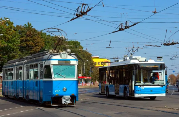 График работы общественного транспорта изменится в дни больших выходных