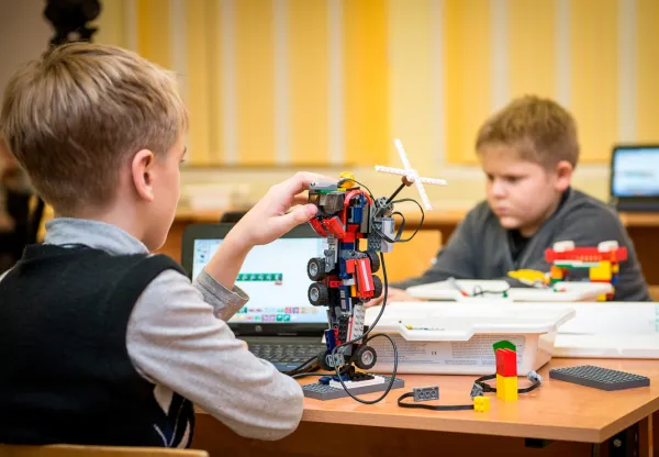 Сколько будут стоить занятия для детей в новом городском центре творчества