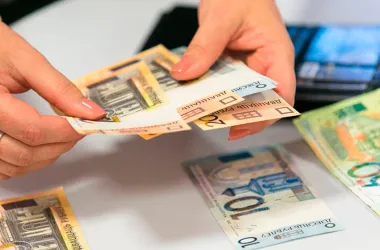 В Беларуси планируют дополнительно защитить работников по договорам подряда от невыплат