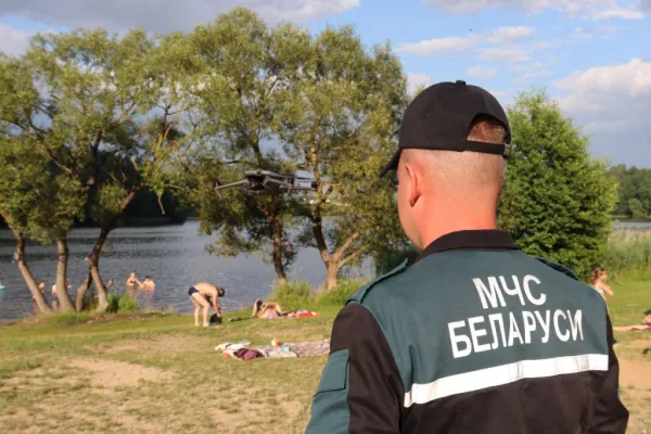 Спасатели усиливают контроль на акваториях в связи с жарой
