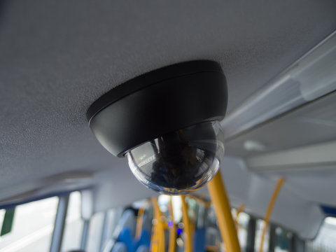 На всех внутриреспубликанских автобусах установят видеокамеры