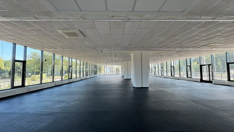 Центр для юных инженеров в форме птицы откроется в столице. Фото 1