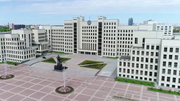 Правое крыло Дома правительства в Минске модернизируют