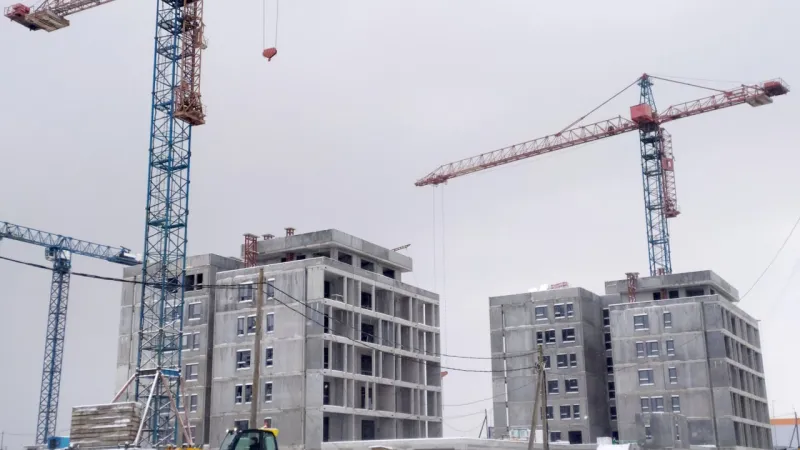 В микрорайоне Солнечный началось строительство трех жилых домов. Фото 6