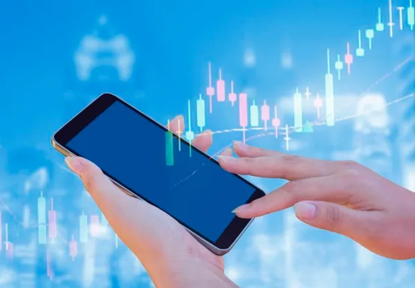 Тарифный план с базовыми услугами сотовой связи операторы установят с апреля 2025 года