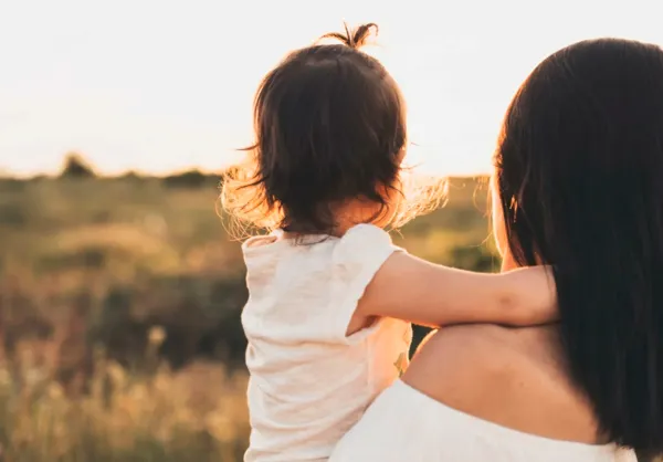 Статистика к Дню матери: портрет современной минчанки