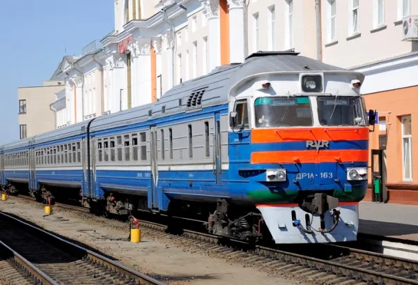 Скидка 50% будет предоставлена пенсионерам на проезд в электричках