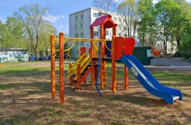 В 2026 году во дворах столицы обновят почти 2,8 тысяч игровых элементов
