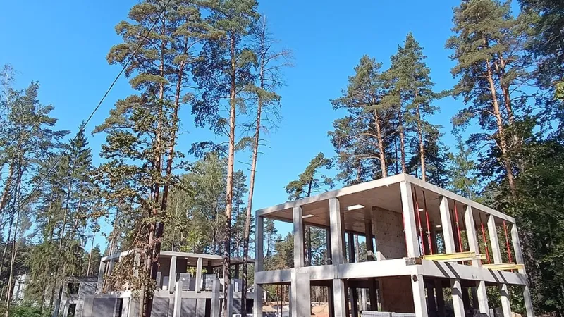 Более ста коттеджей возводят в Степянке. Фото 5