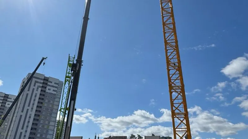 Квартал в границах улиц Карвата, Геологической, Высокой и Связистов стремительно меняет облик. Фото 2