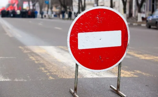 Движение  транспорта временно ограничат из-за тренировок техники для парада с 18 марта