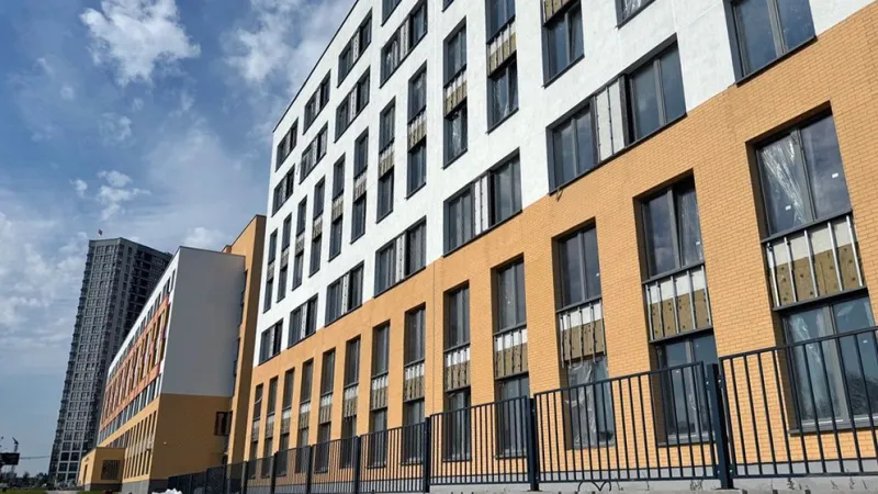 Взрослая поликлиника в «Минск-Мире» готовится к открытию. Фото 1