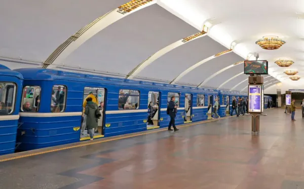 Метро будет работать по графику рабочей субботы 12 апреля