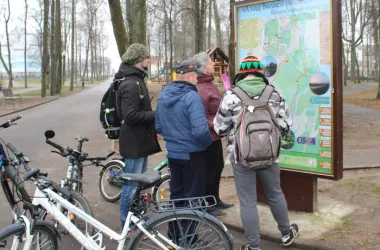 В Минске в 2025 году аттестовали 73 новых экскурсовода и запустили веломаршрут с аудиогидом