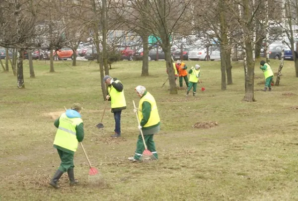 Более 6,7 тыс. минчан приняли участие в весеннем благоустройстве столицы