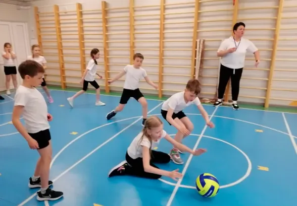 С сентября школьников ждут дополнительные уроки физкультуры и занятия хором