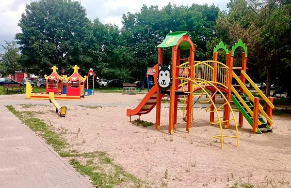 В Минске в этом году заменено более 2,5 тысяч элементов детских площадок