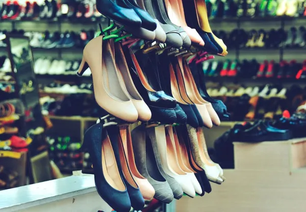 МАРТ указал новому флагманскому супермаркету на нарушения из-за цифровых ценников