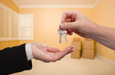 Как не стать жертвой мошенников при аренде квартиры