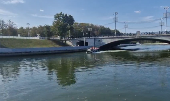 Катер «Августин» вернулся в акваторию, в перспективе планируют построить речной вокзал