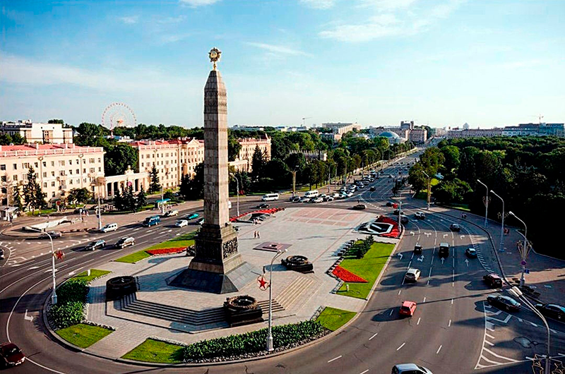 Площадь Победы - Достопримечательности Минска